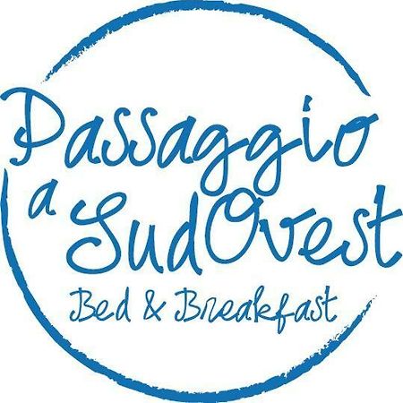 Bed and Breakfast Passaggio A Sud Ovest Iglesias Exterior foto