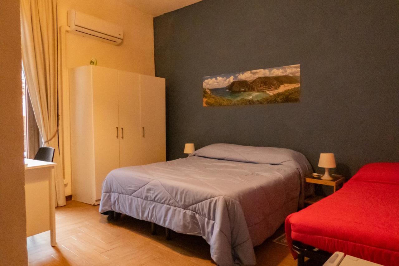 Bed and Breakfast Passaggio A Sud Ovest Iglesias Exterior foto